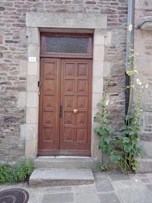 Dinan Historic Centre Suite Exterior foto